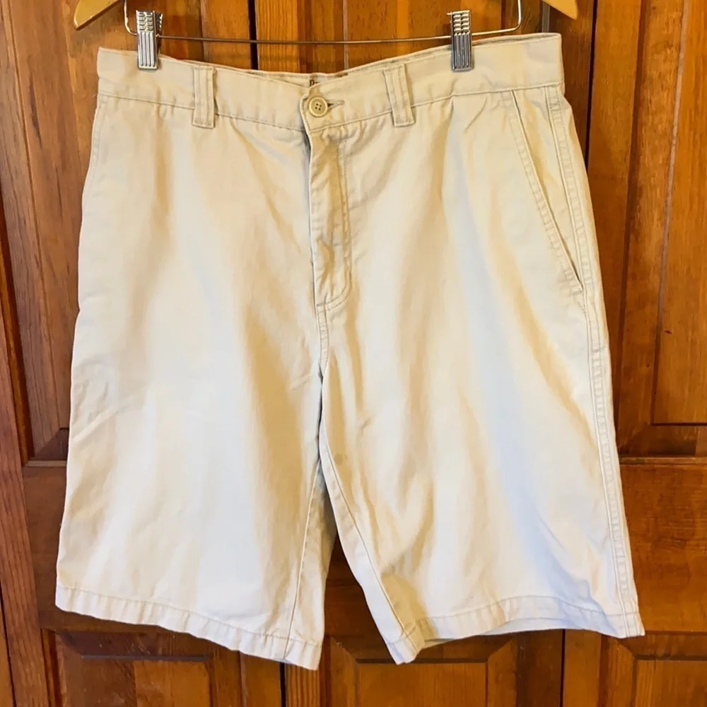 Perry Ellis America Cargo Khaki Shorts